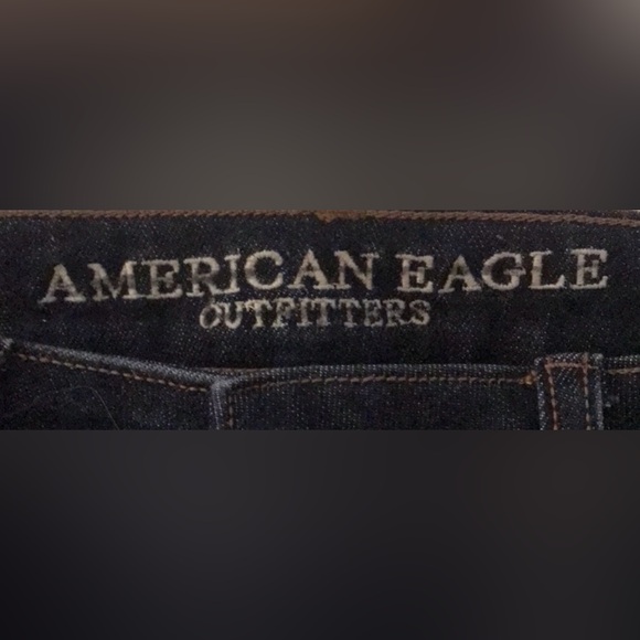 American eagle next level stretch high rise shorties, excellent condition - Picture 3 of 3